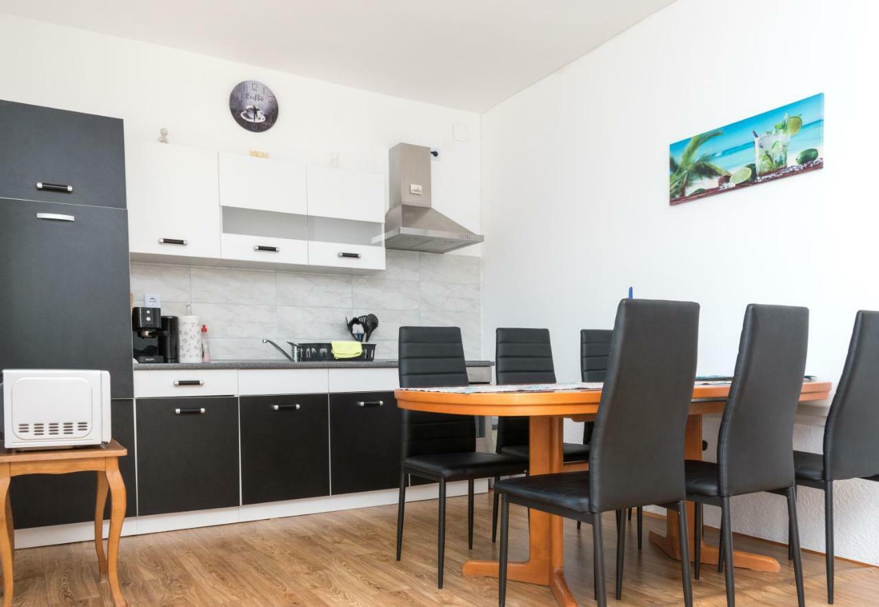 Apartment Rora Zaboric Exteriör bild
